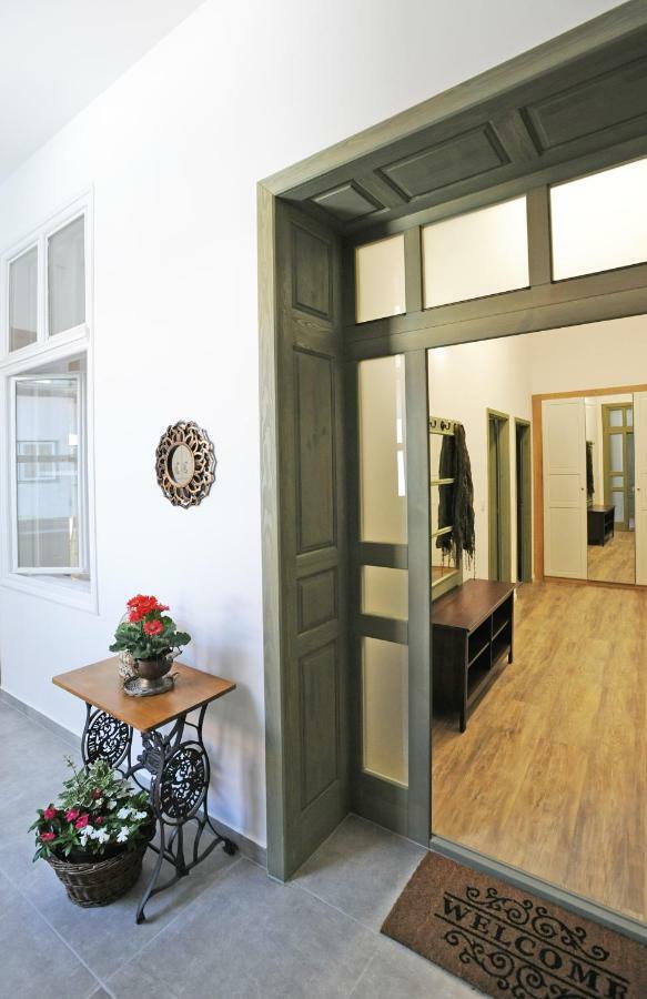 M37 Apartman Debrecen Luaran gambar