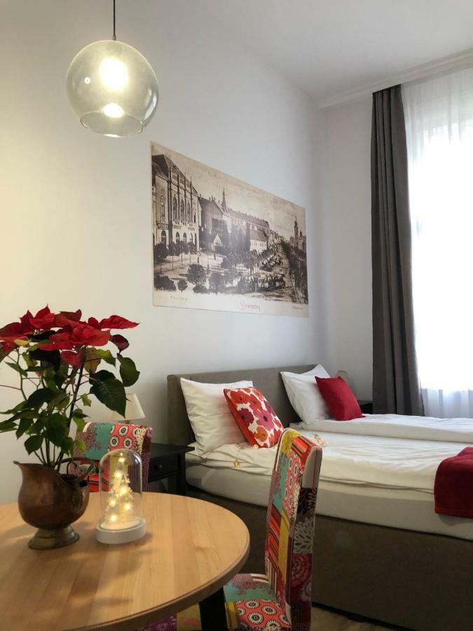 M37 Apartman Debrecen Luaran gambar